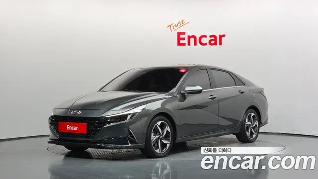 Hyundai AVANTE Inspiration 2023