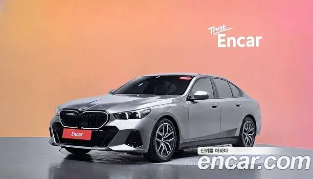 BMW 5-Series 520i M Sport 2025