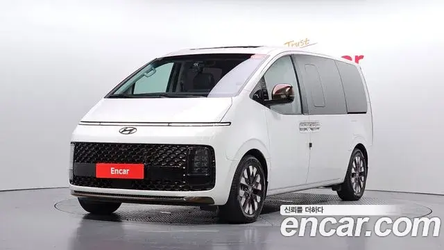 Hyundai Staria 4WD Lounge 9-Seater Inspiration 2023