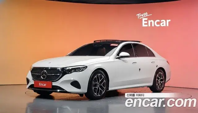 Mercedes-Benz E-Class E200 Avantgarde 2024