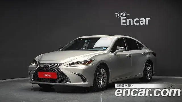 Lexus ES Executive 2019
