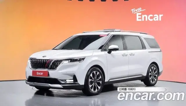 Kia Carnival Gasoline 7-Seater Signature 2021