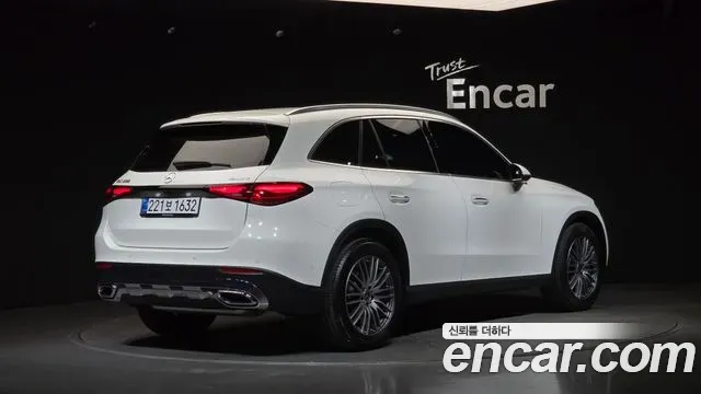 Mercedes-Benz GLC-Class GLC 300 4MATIC Avantgarde 2026 — фото 2