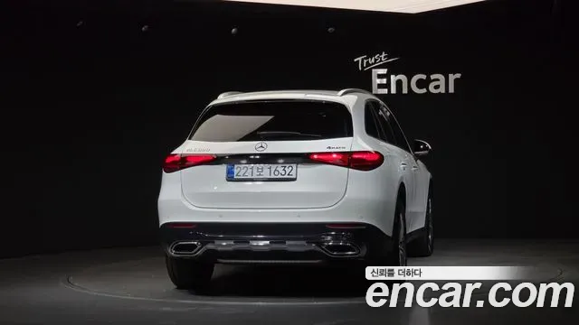 Mercedes-Benz GLC-Class GLC 300 4MATIC Avantgarde 2026 — фото 4