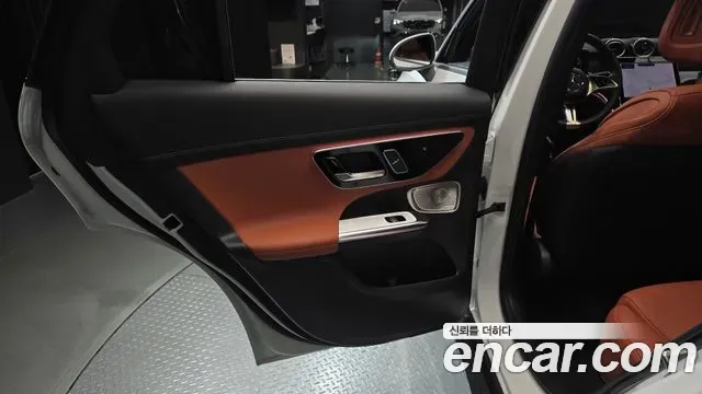 Mercedes-Benz GLC-Class GLC 300 4MATIC Avantgarde 2026 — фото 25