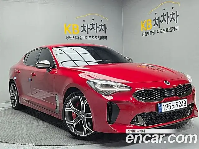 Kia Stinger 3.3 Turbo 2WD GT 2019