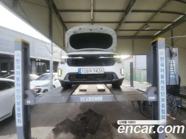 Kia Seltos Gasoline 1.6 Turbo 4WD Gravity 2023