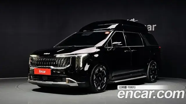 Kia Carnival Gasoline 4-Seater Hi Limousine Signature 2024
