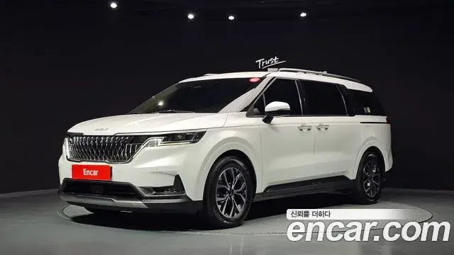 Kia Carnival Diesel 9-Seater Noblesse 2023