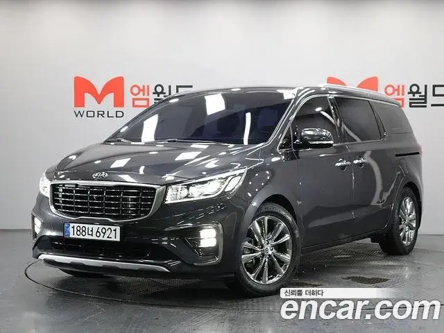Kia Carnival 9-Seater Noblesse Special 2019