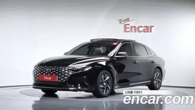 Hyundai Grandeur Le Blanc 2022