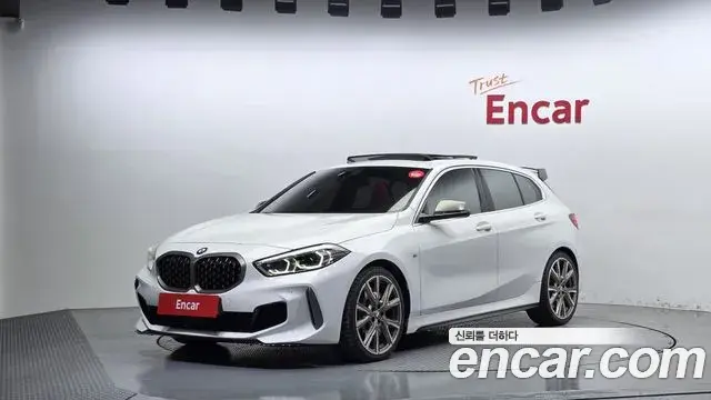 BMW 1-Series M135i xDrive 2022