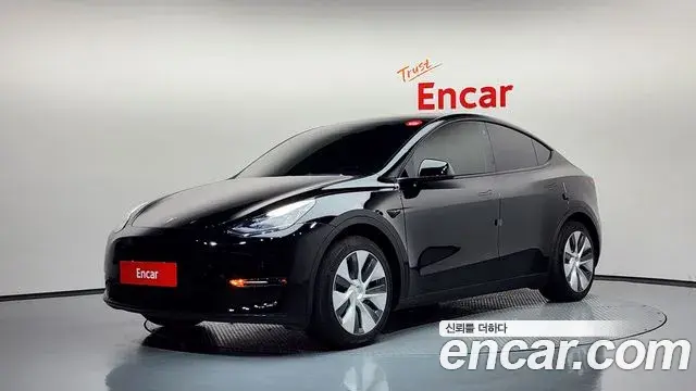 Tesla Model Y Standard Range RWD 2021