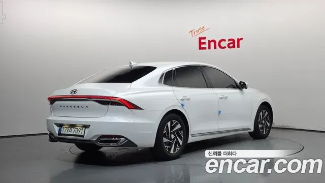 Hyundai Grandeur Le Blanc 2021 — фото 2