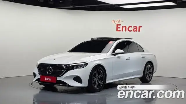Mercedes-Benz E-Class E200 Avantgarde 2025