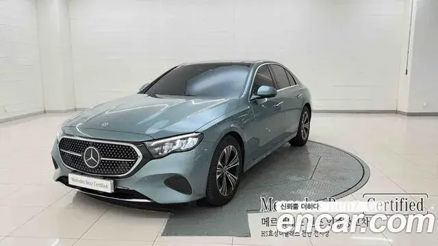 Mercedes-Benz E-Class E200 Avantgarde 2025