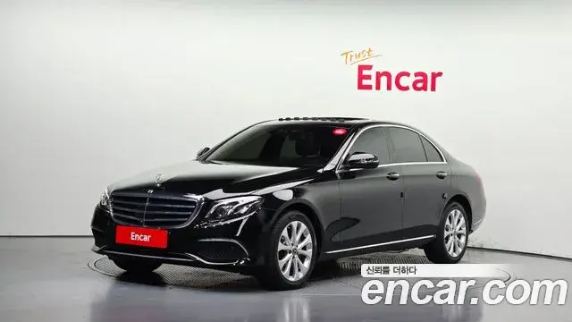 Mercedes-Benz E-Class E300 4MATIC Exclusive 2020