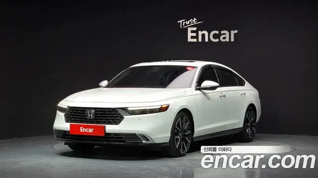 Honda Accord 2.0 Hybrid Touring 2024