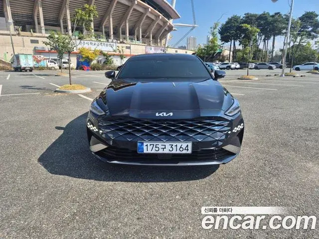 Kia K8 Noblesse 2022