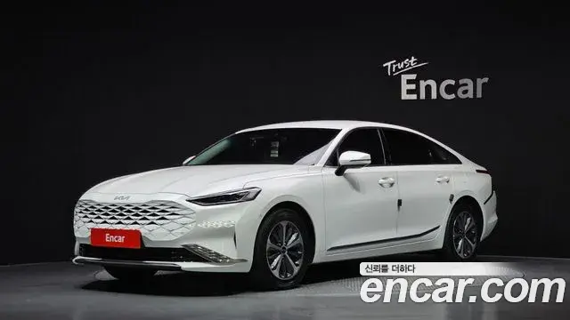 Kia K8 Noblesse 2023