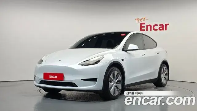 Tesla Model Y RWD 2024