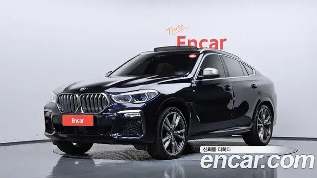 BMW X6 M50i 2021