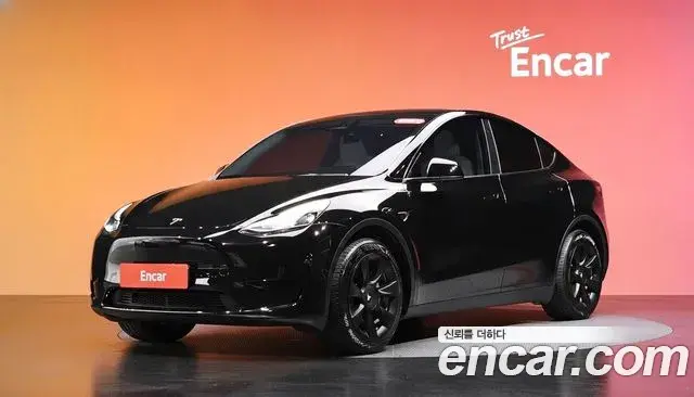 Tesla Model Y RWD 2023