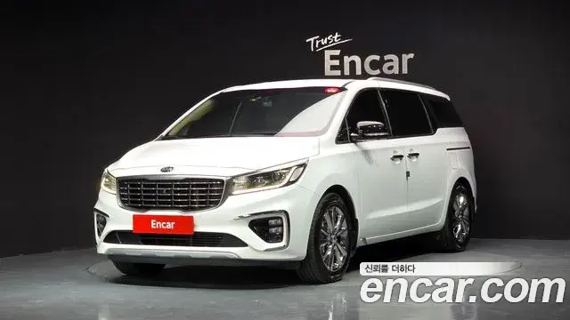 Kia Carnival 9-Seater Noblesse Special 2019