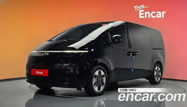 Hyundai Staria Tourer 9-Seater Modern 2022