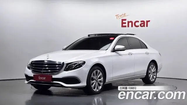 Mercedes-Benz E-Class E300 4MATIC Exclusive 2019
