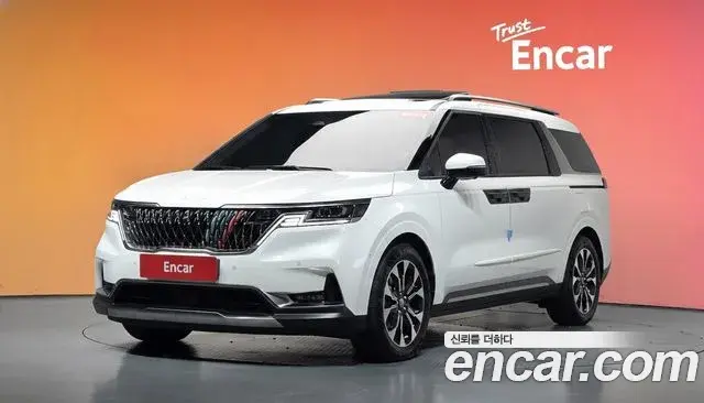 Kia Carnival Gasoline 9-Seater Signature 2022