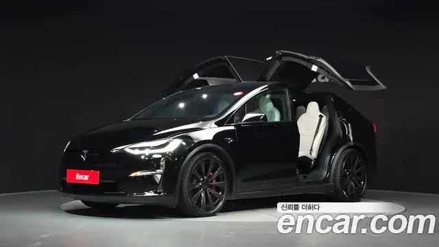 Tesla Model X Plaid 2023