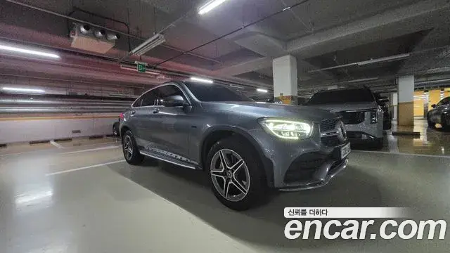 Mercedes-Benz GLC-Class GLC300e 4MATIC Coupe 2021