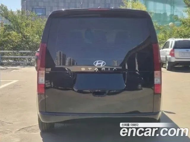 Hyundai Staria HEV 1.6 Tourer 9-Seater Modern 2025 — фото 4