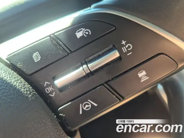 Hyundai Staria HEV 1.6 Tourer 9-Seater Modern 2025 — фото 15