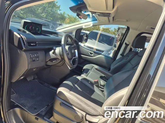Hyundai Staria HEV 1.6 Tourer 9-Seater Modern 2025 — фото 10