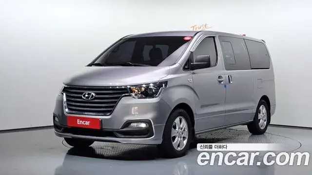 Hyundai Starex Wagon 12-Seater Modern 2019