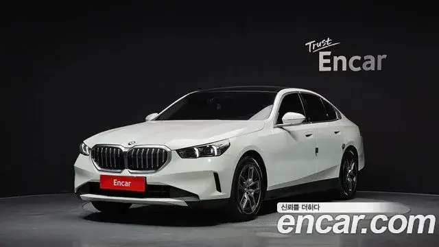 BMW 5-Series 523d xDrive 2024