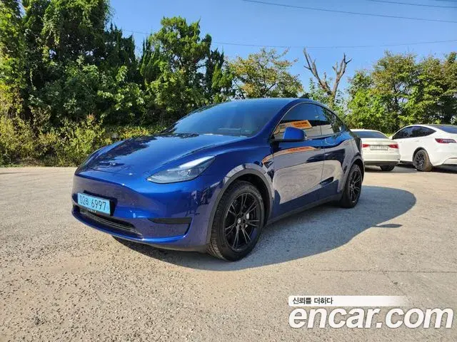 Tesla Model Y RWD 2024