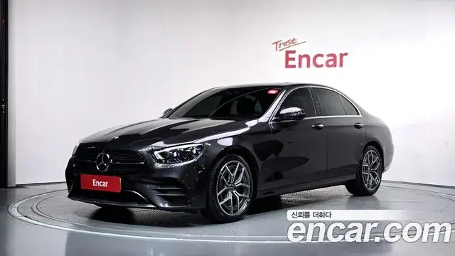 Mercedes-Benz E-Class E220d 4MATIC AMG Line 2021