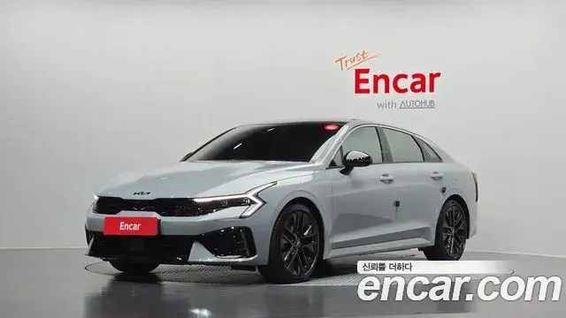 Kia K5 1.6 Turbo Signature 2025