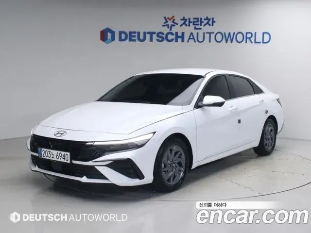 Hyundai AVANTE 1.6 Inspiration 2024