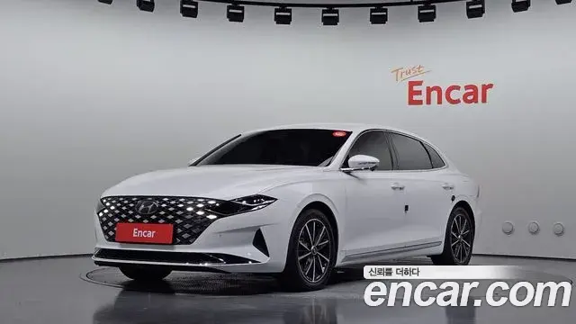 Hyundai Grandeur 2.5 Le Blanc 2021