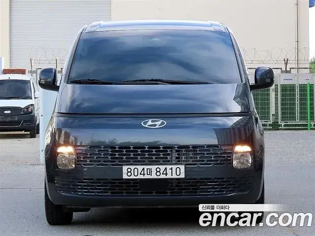 Hyundai Staria Cargo 3-Seater Modern 2022