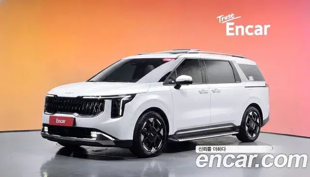 Kia Carnival Diesel 7-Seater Signature 2024