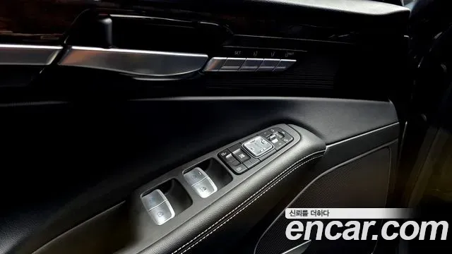 Genesis G90 3.8 AWD Premium Luxury 2020 — фото 29