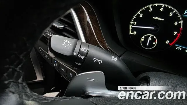 Genesis G90 3.8 AWD Premium Luxury 2020 — фото 30