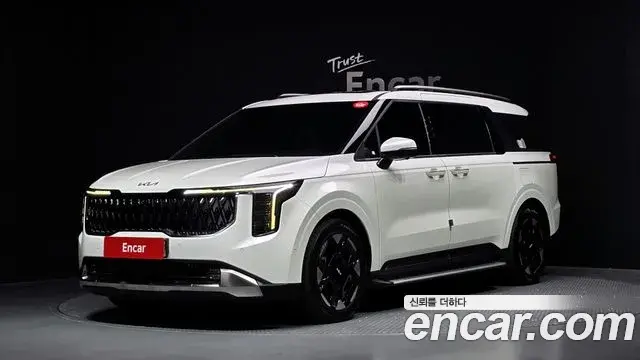 Kia Carnival Diesel 9-Seater Signature 2024