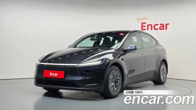 Tesla Model Y L Long Range AWD 2026