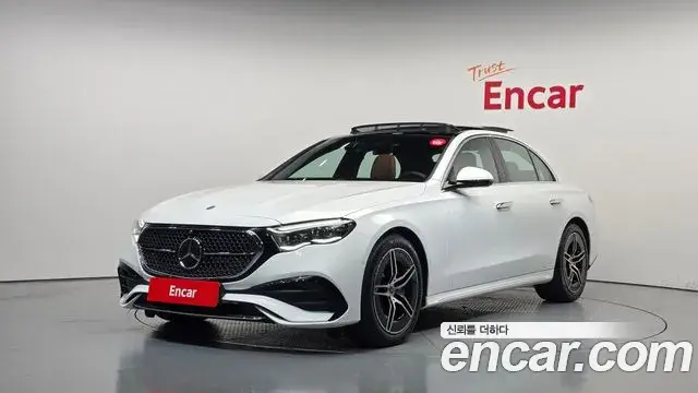 Mercedes-Benz E-Class E300 4MATIC AMG Line 2026